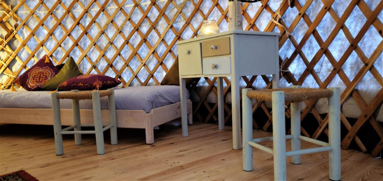 Mongolische Jurte Im Art.Quartier Hotel Velgast Ngoại thất bức ảnh